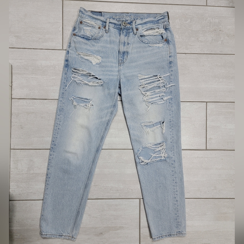 AMERICAN EAGLE 90s Slim Boyfriend Distressed 100% Cotton Light Blue Ripped Jeans